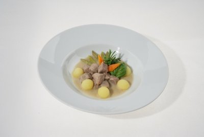 Eingemachtes Kalbfleisch